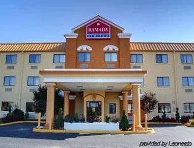 Hotel Baymont By Wyndham Decatur Il North