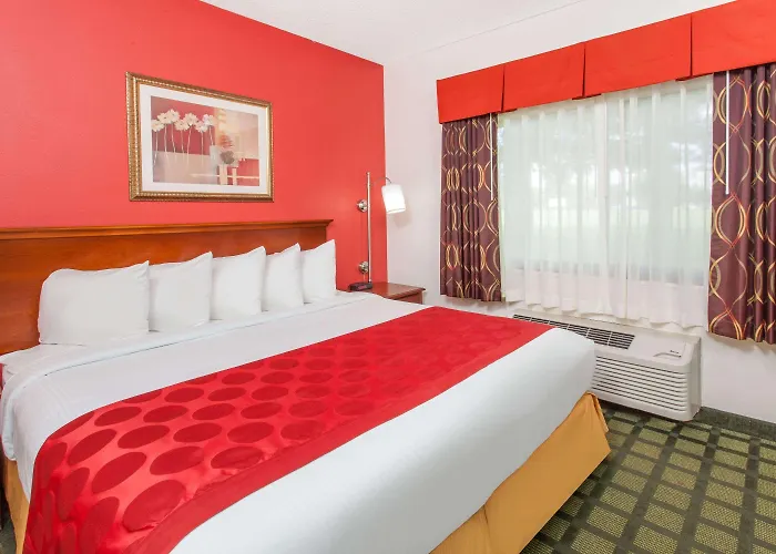 Baymont By Wyndham Decatur Il North Hotel 3*