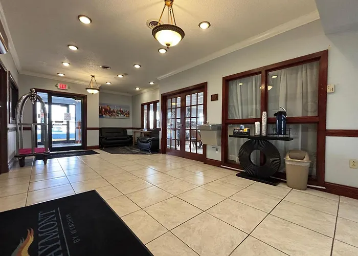 Hotel Baymont By Wyndham Decatur Il North Forsyth